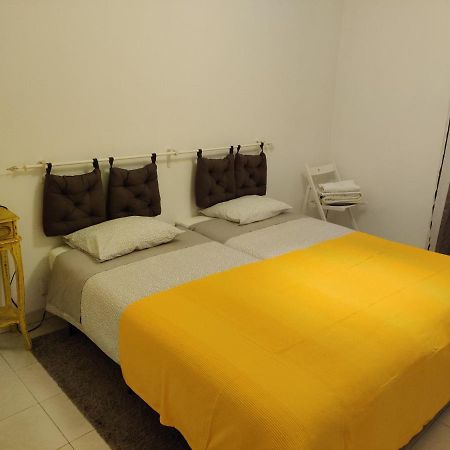 Vasco Santana Guesthouse Odivelas  Kültér fotó