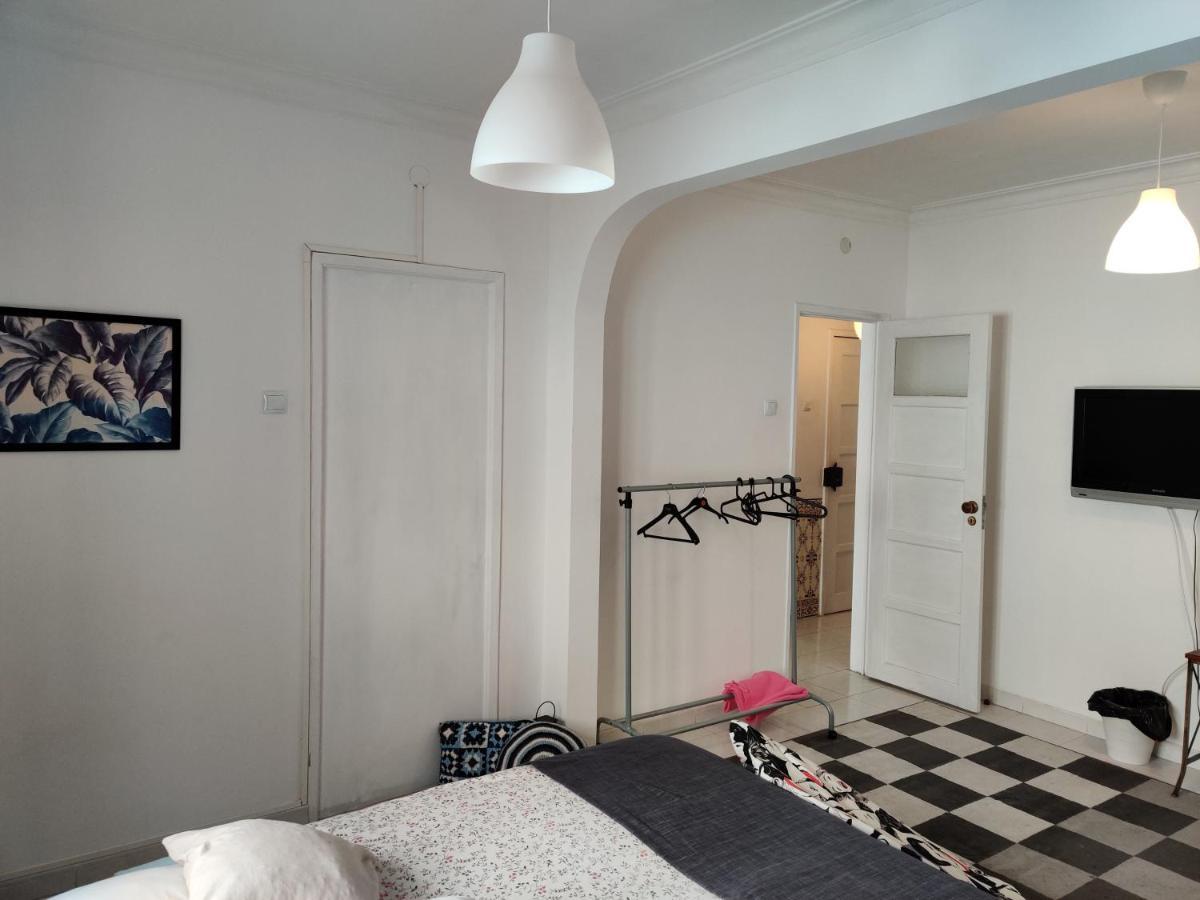 Vasco Santana Guesthouse Odivelas  Kültér fotó