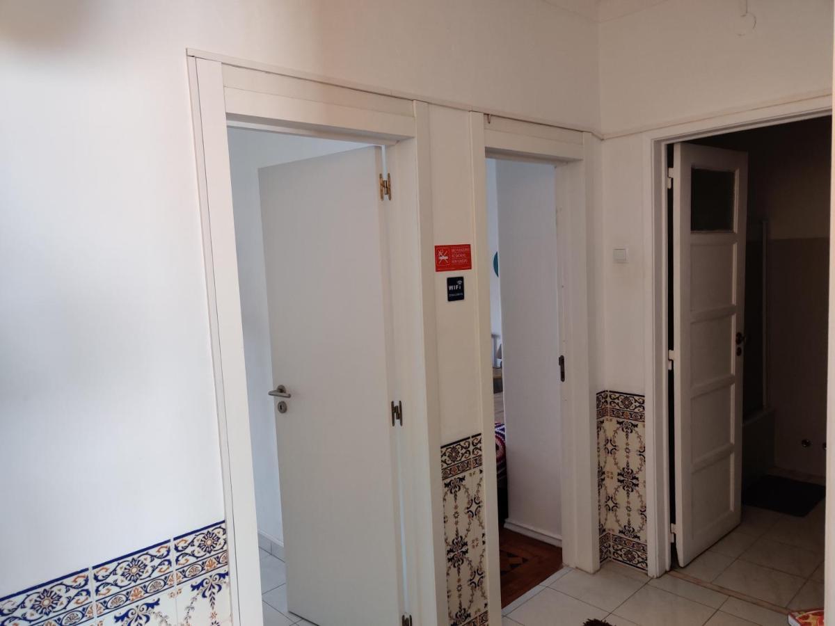 Vasco Santana Guesthouse Odivelas  Kültér fotó