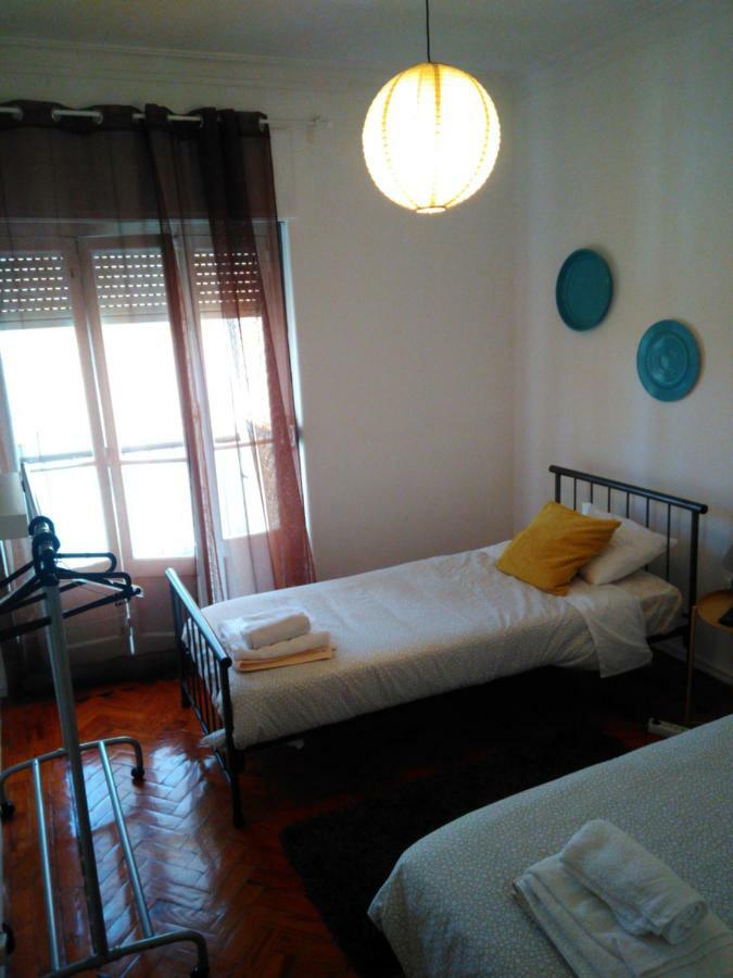Vasco Santana Guesthouse Odivelas  Kültér fotó